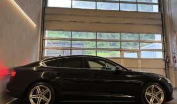 
									Audi A5 Limousine 2.0TDI quattro S-LINE full								