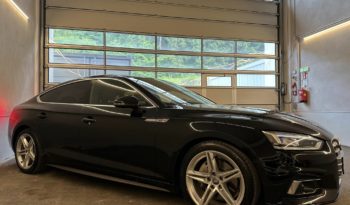 
									Audi A5 Limousine 2.0TDI quattro S-LINE full								