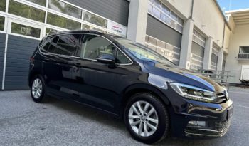 
									VW Touran Highline 2,0 SCR TDI full								