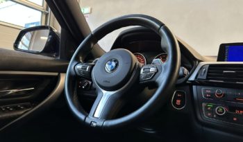 
									BMW 320d xDrive Limousine full								