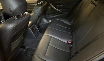 
									BMW 320d xDrive Limousine full								