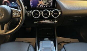 
									Mercedes Benz GLA 200d full								
