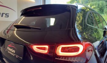 
									Mercedes Benz GLA 200d full								