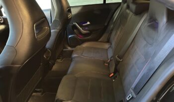 
									Mercedes Benz CLA 220d Coupe/Limousine full								