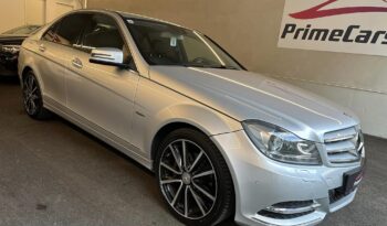 
									Mercedes-Benz C 220 CDI Avantgarde BlueEfficiency Facelift full								