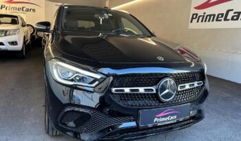 
									Mercedes Benz GLA 200d full								