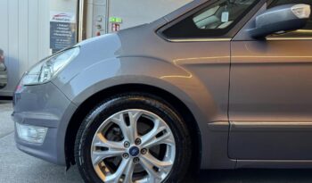 
									Ford Galaxy Titanium full								