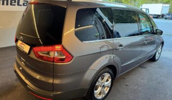 
									Ford Galaxy Titanium full								
