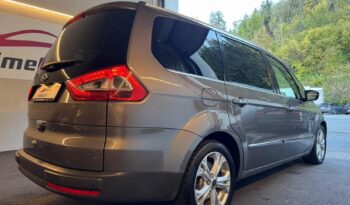 
									Ford Galaxy Titanium full								