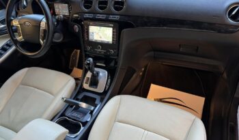 
									Ford Galaxy Titanium full								