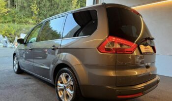 
									Ford Galaxy Titanium full								