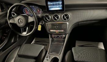 
									Mercedes Benz A 160 full								