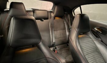 
									Mercedes-Benz A 180 d Facelift full								