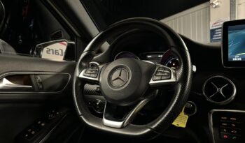 
									Mercedes-Benz A 180 d Facelift full								