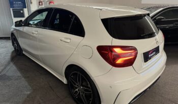 
									Mercedes-Benz A 180 d Facelift full								