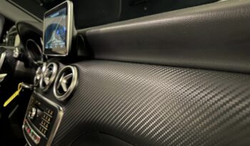 
									Mercedes-Benz A 180 d Facelift full								