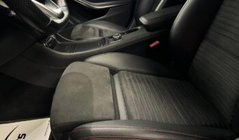 
									Mercedes-Benz A 180 d Facelift full								