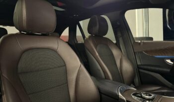 
									Mercedes-Benz GLC 250d 4MATIC full								
