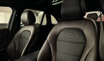 
									Mercedes-Benz GLC 250d 4MATIC full								