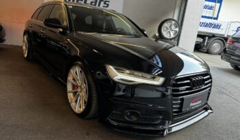 
									Audi A6 Avant 3.0 TDI quattro S-LINE full								