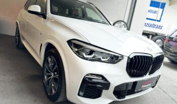 
									BMW X5 xDrive30d G05 full								