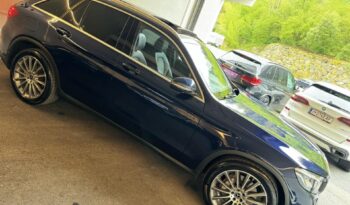 
									Mercedes-Benz GLC 350d 4MATIC full								