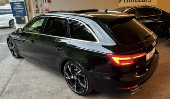 
									Audi A4 Avant 2,0 TDI SPORT full								