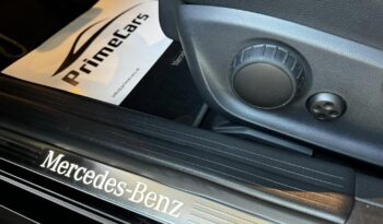 
									Mercedes-Benz GLA 180 full								