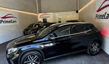 
									Mercedes-Benz GLA 180 full								