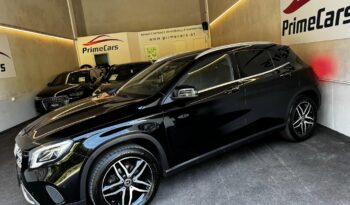 
									Mercedes-Benz GLA 180 full								