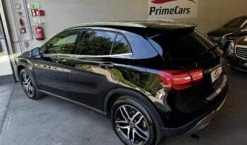 
									Mercedes-Benz GLA 180 full								