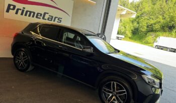
									Mercedes-Benz GLA 180 full								