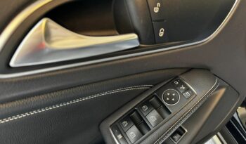
									Mercedes-Benz GLA 180 full								