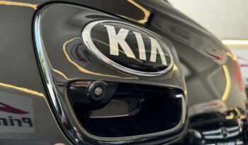
									KIA Rio full								