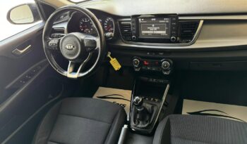 
									KIA Rio full								