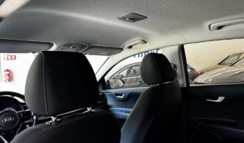 
									KIA Rio full								