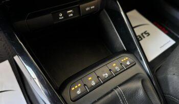 
									KIA Rio full								