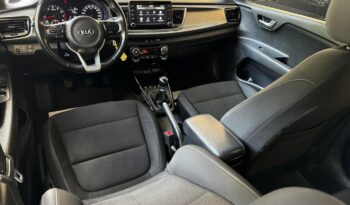 
									KIA Rio full								