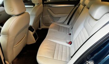 
									Skoda Octavia Limousine 2,0TDI Elegance full								