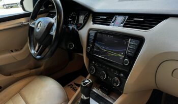 
									Skoda Octavia Limousine 2,0TDI Elegance full								