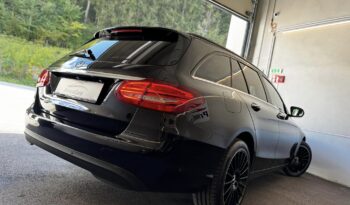 
									Mercedes-Benz C 220 T full								