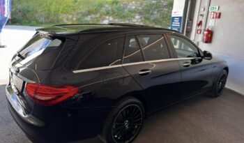 
									Mercedes-Benz C 220 T full								