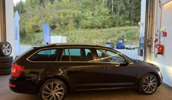 
									Skoda Octavia Combi 2,0TDI LAURIN & KLEMENT full								