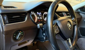 
									Skoda Octavia Combi 2,0TDI LAURIN & KLEMENT full								