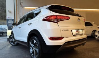 
									Hyundai Tucson 2,0 CRDI 4WD Platin full								