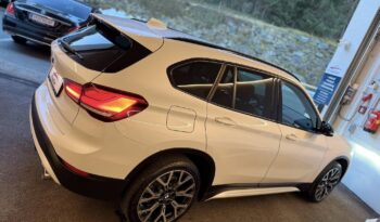 
									BMW X1 xDrive20i SPORTLINE full								