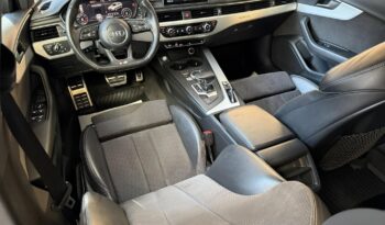 
									Audi A4 Avant 2,0 TDI quattro Sport full								
