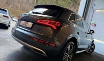 
									Audi Q5 2,0 TDI quattro Sport full								