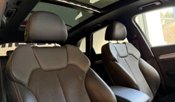
									Audi Q5 2,0 TDI quattro Sport full								