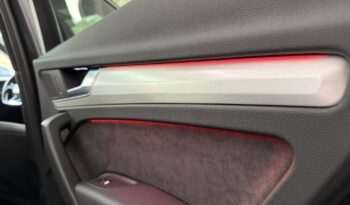 
									Audi Q5 2,0 TDI quattro Sport full								
